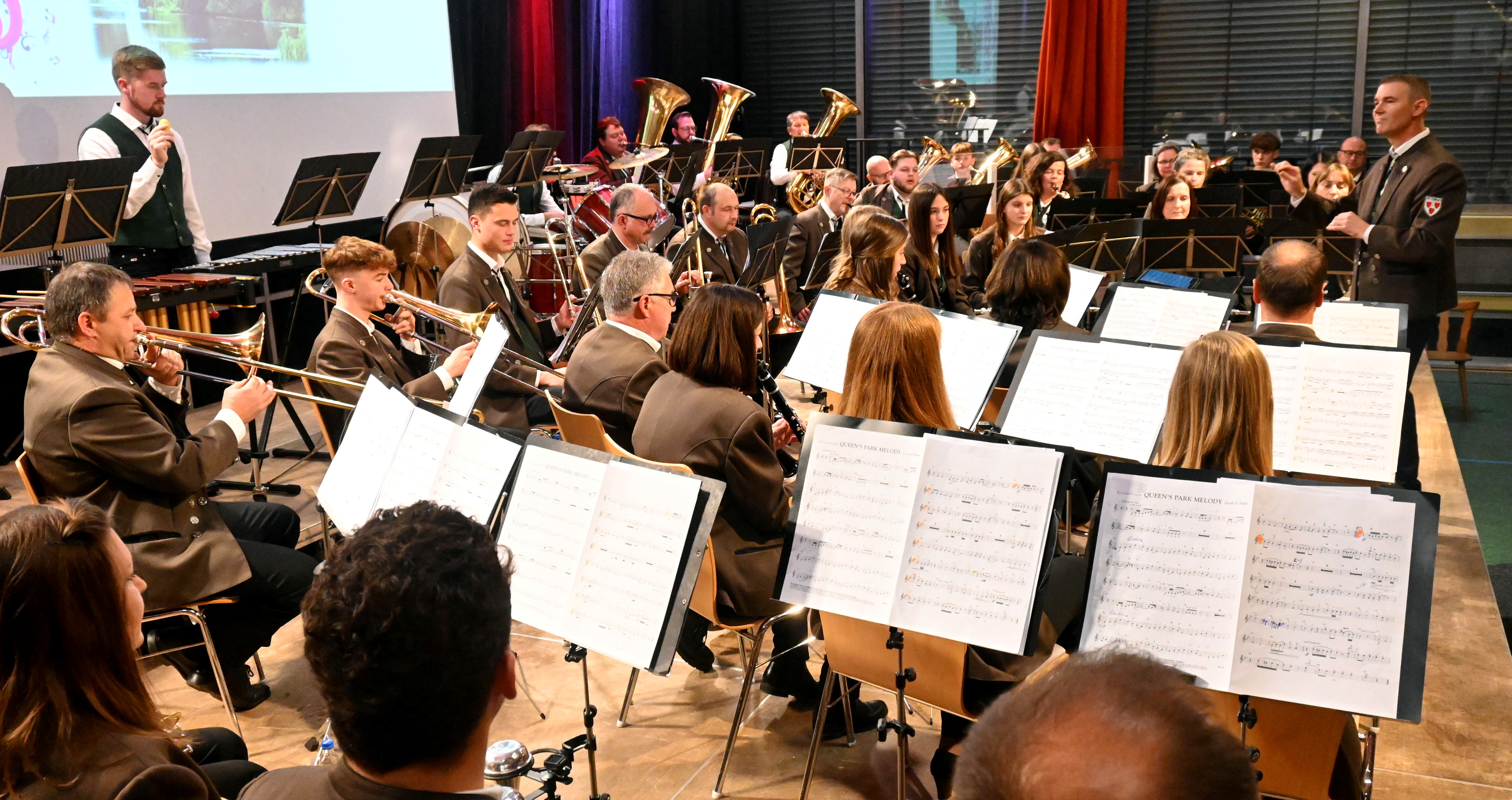 Konzert mit neuem Dirigenten